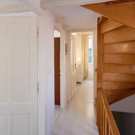 Hedera Estate, Hedera A22 Дубровник