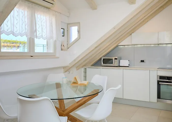 דירה Hedera Estate, Hedera A22